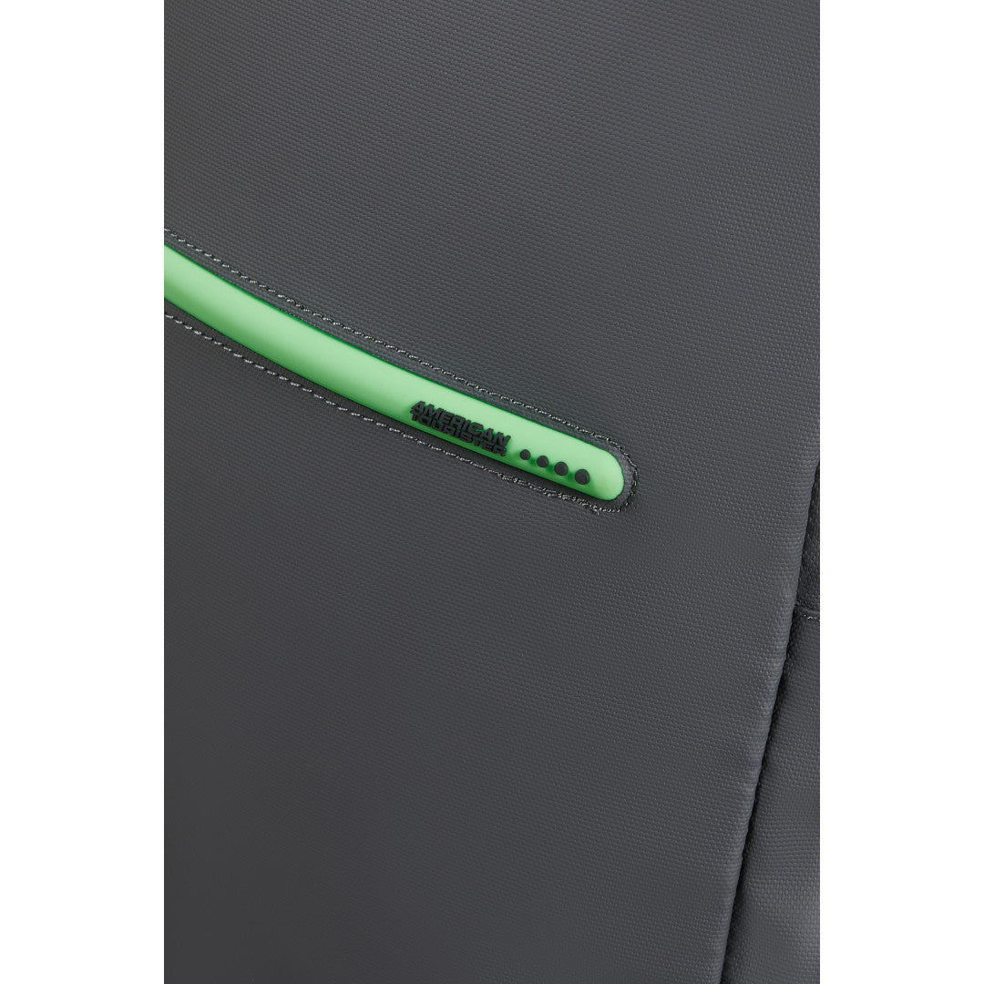 American Tourister Urban Groove UG24