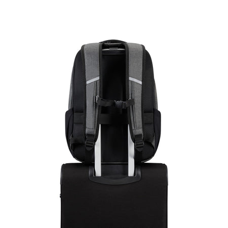 American Tourister Streethero