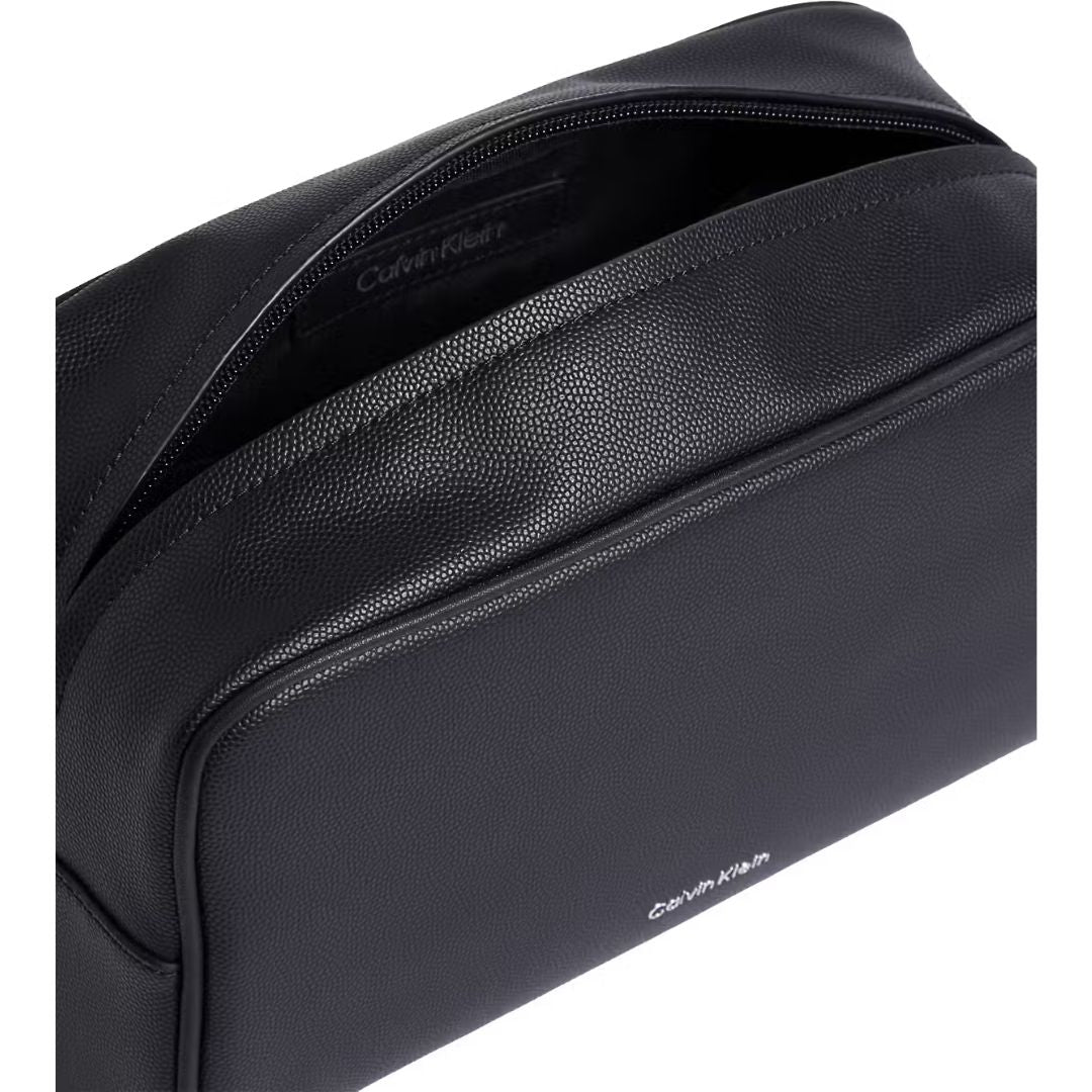 Calvin Klein CK Must