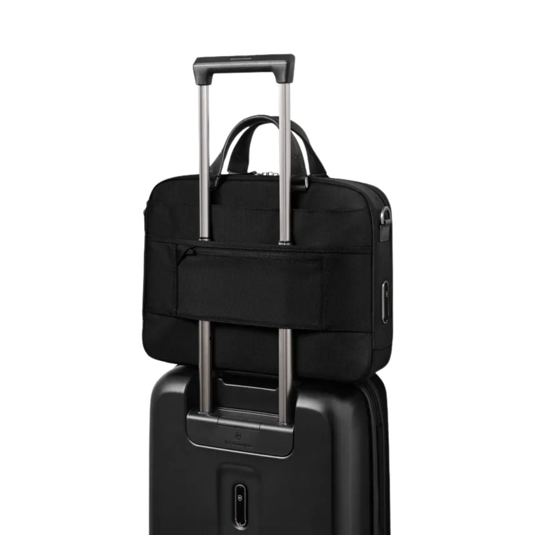 Victorinox Mythic Compact