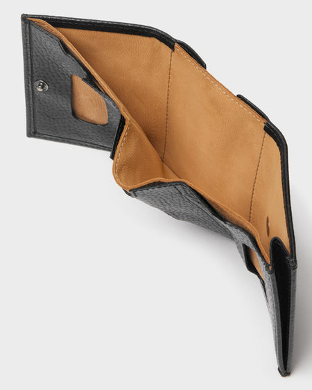 Saddler Warga