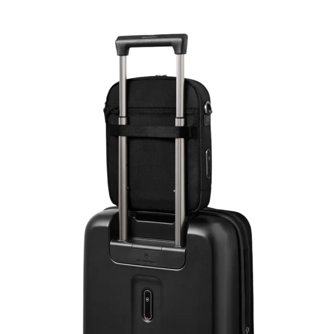 Victorinox Mythic