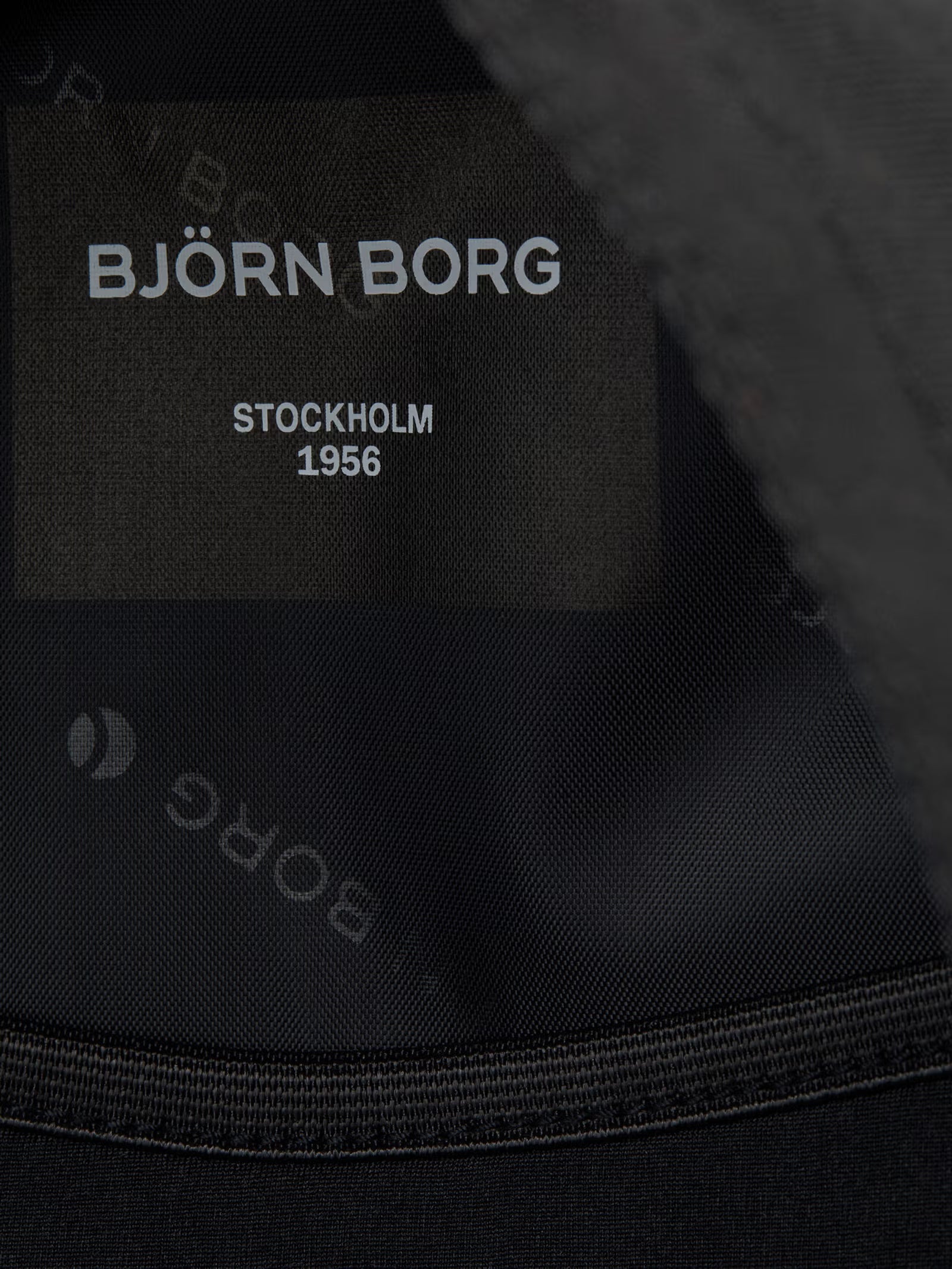 Svart
