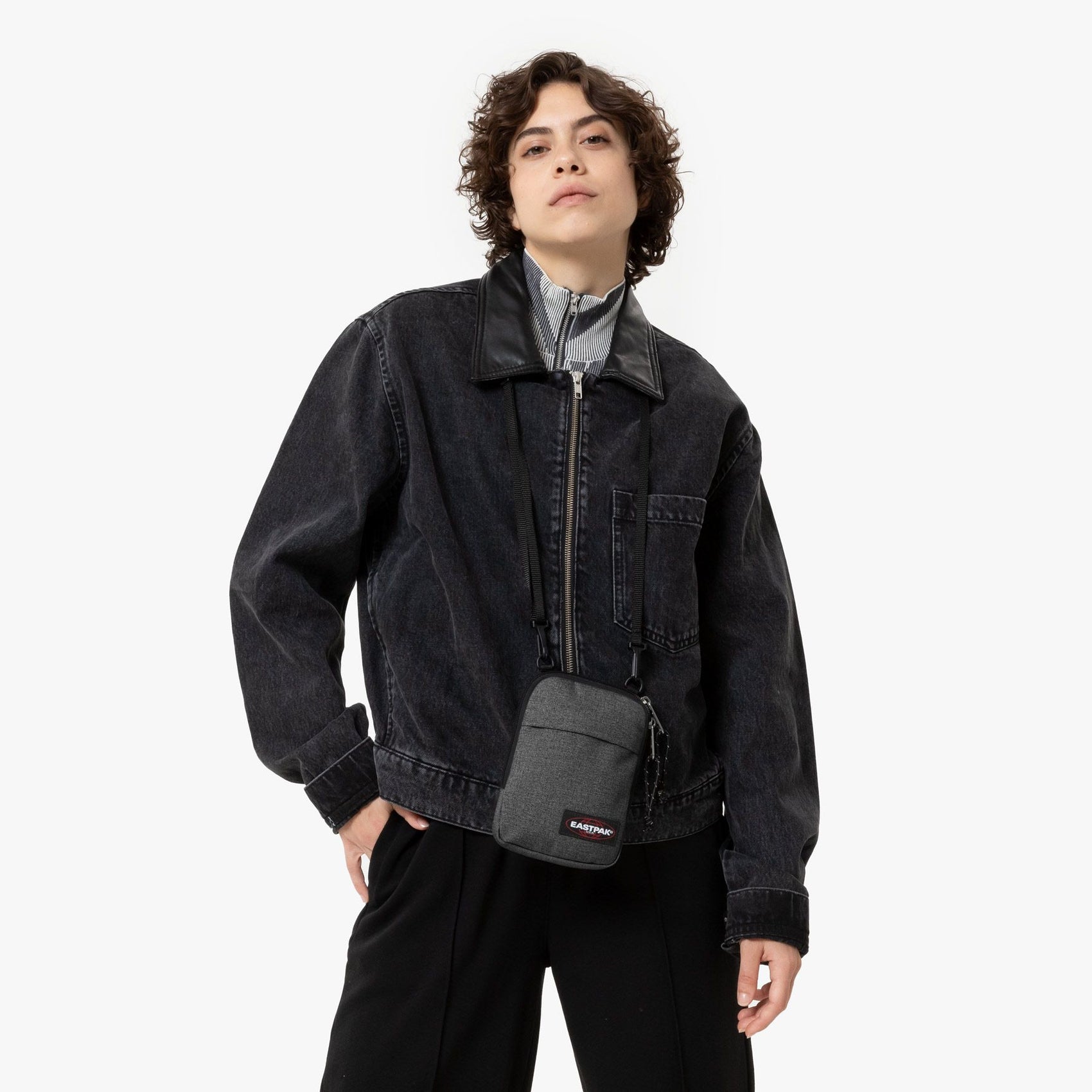 Svart Denim
