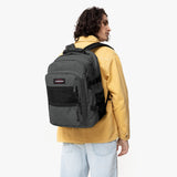 Svart Denim
