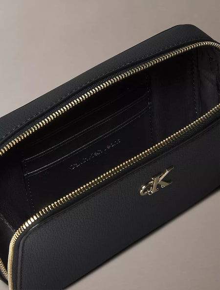 Calvin Klein Minimal Mono