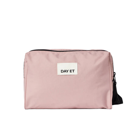 DAY ET Day Gweneth RE-S