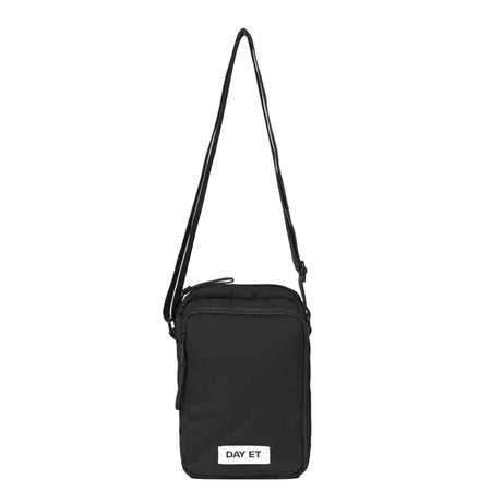 DAY ET Day Gweneth RE-S