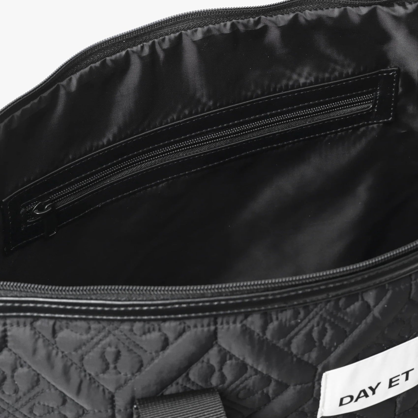 DAY ET Gweneth RE-Q Flotile