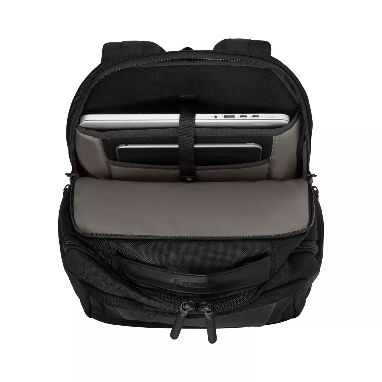 Victorinox Altmont Professional Essentials