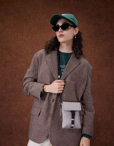 Taupe