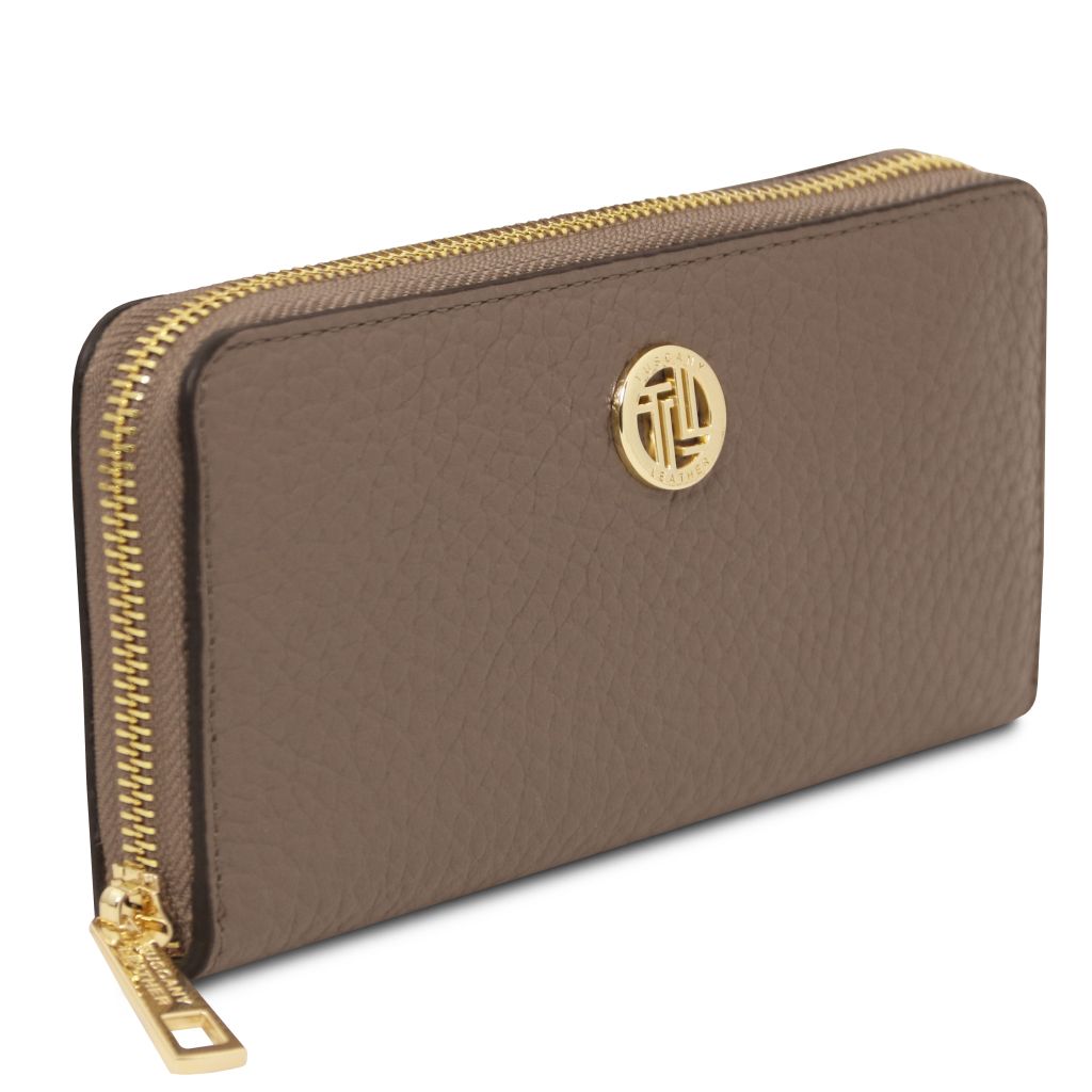 Taupe