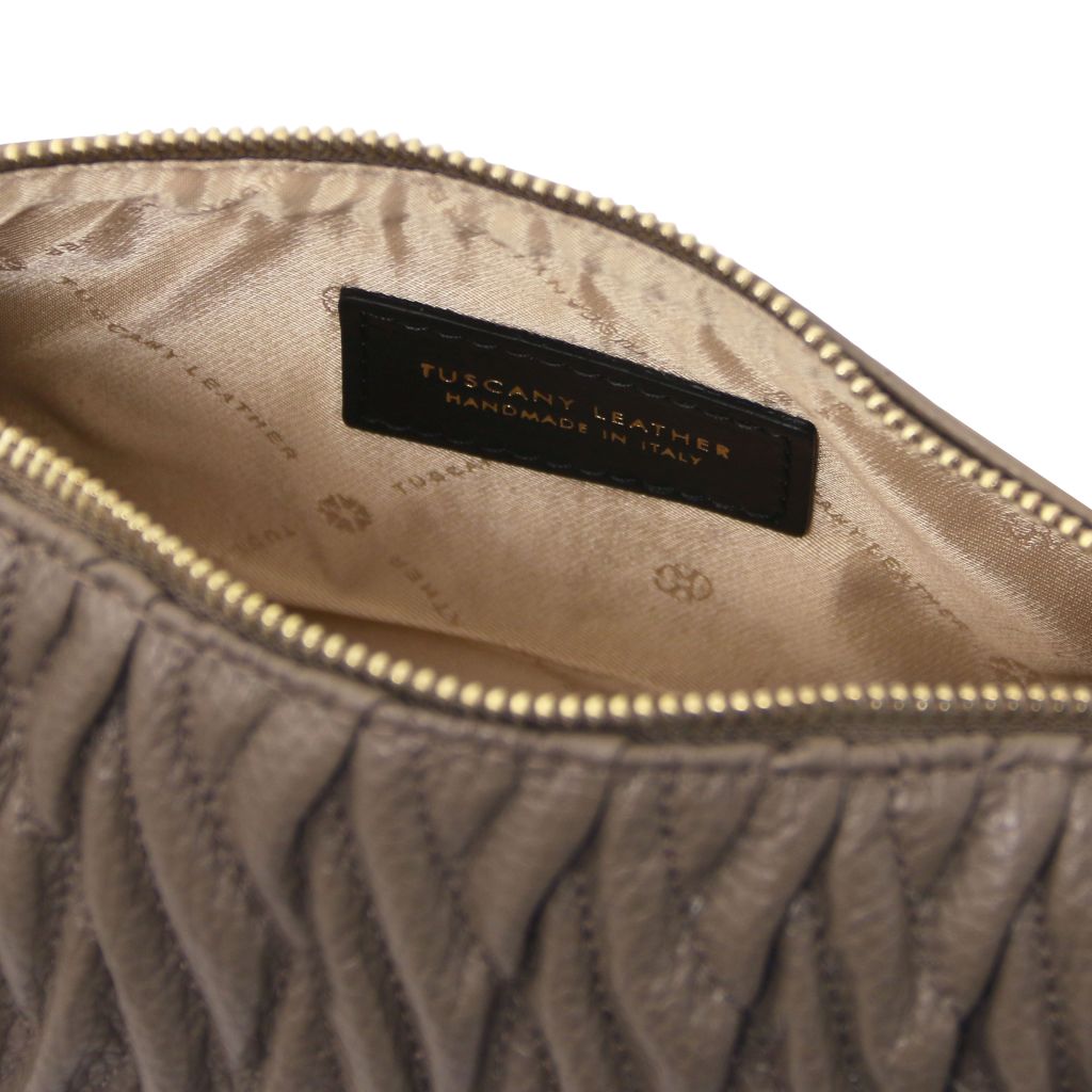 Taupe