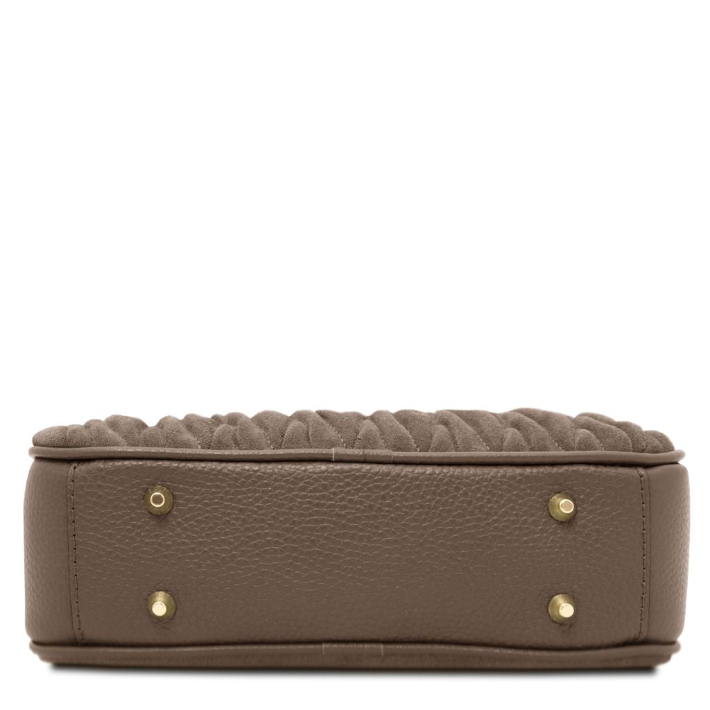 Taupe