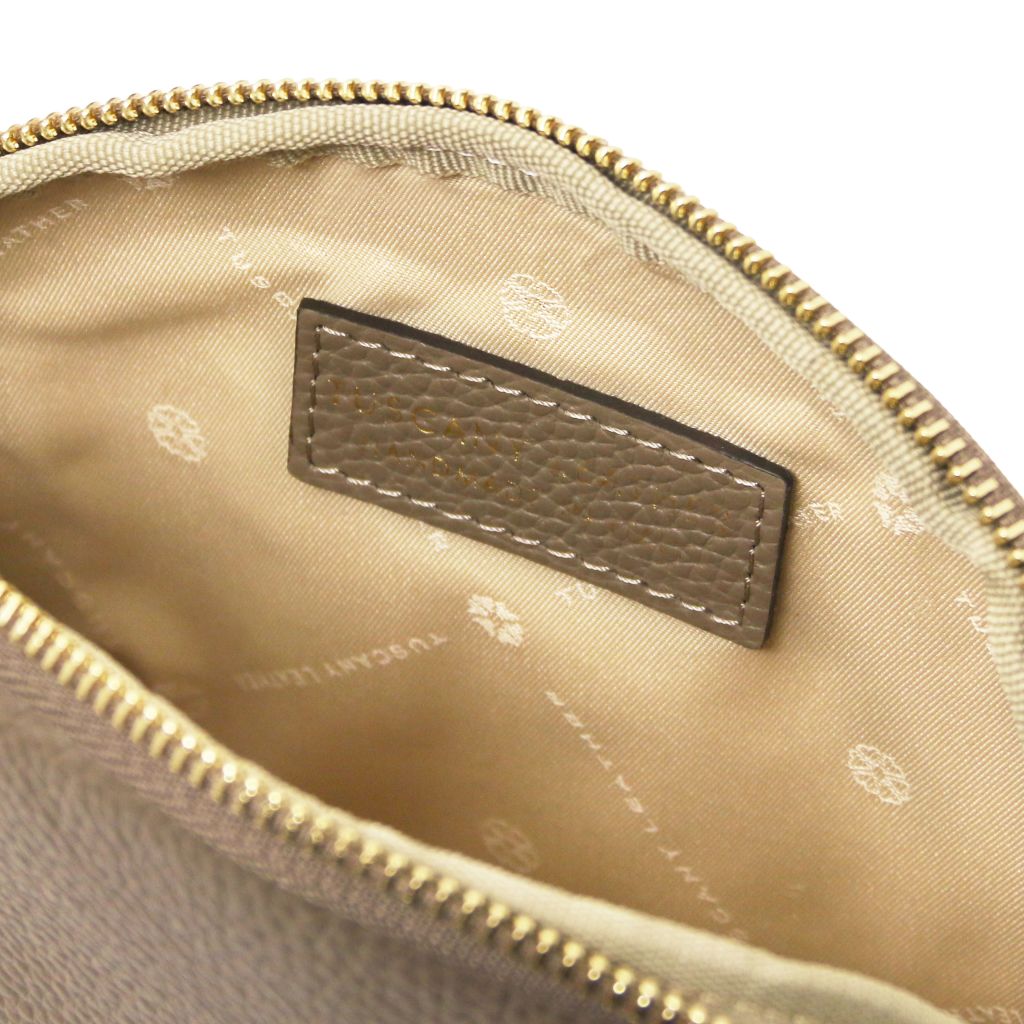 Mörk Taupe